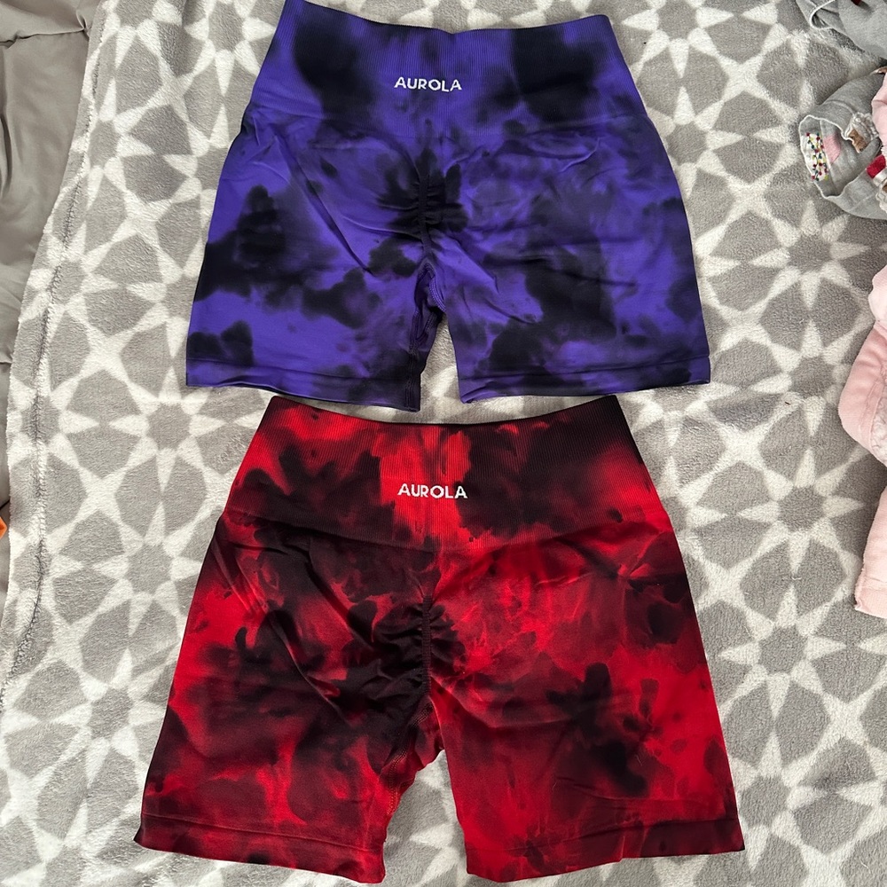 Women’s Aurola Biker Shorts Red and Purple Tie Dye 2 Pack